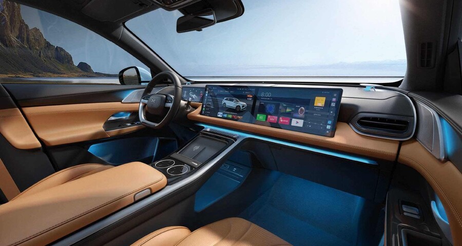 xpeng-g9-interior-dashboard-overview.jpeg
