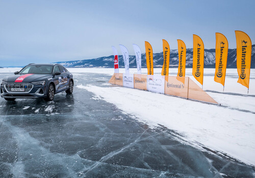 Audi e-tron поставил рекорд дальности хода на льду