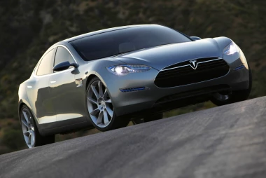 Зарядка электромобиля Tesla: основные сведения